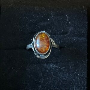 Elegant Silver and Amber Women's Ring